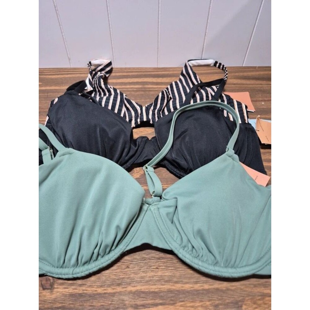 Shade & Shore Swim Tops 36D